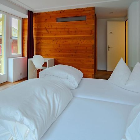 Hotel Vallatscha Curaglia Extérieur photo