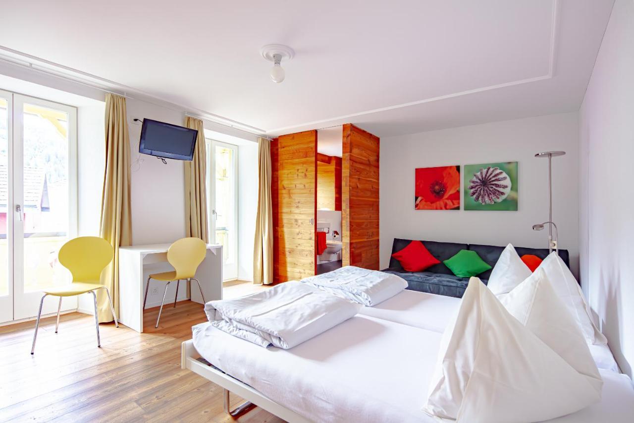 Hotel Vallatscha Curaglia Extérieur photo