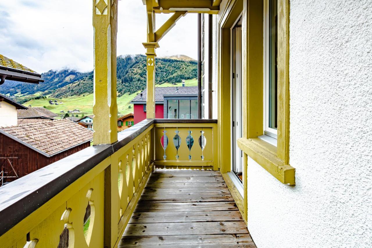 Hotel Vallatscha Curaglia Extérieur photo
